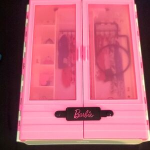Barbie Closet/Pink Storage Organizer